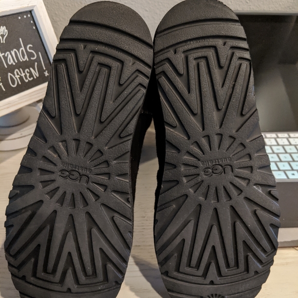 UGG Boots Special edition 8 - Picture 14 of 16